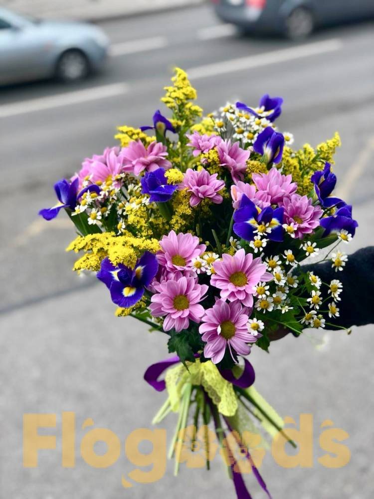 Букет «Фантазия» за 6 216 руб.